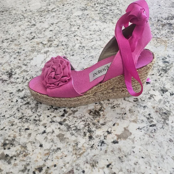 SOLD....Yves Saint Laurent Pink Wedge Sandals - Picture 5 of 12